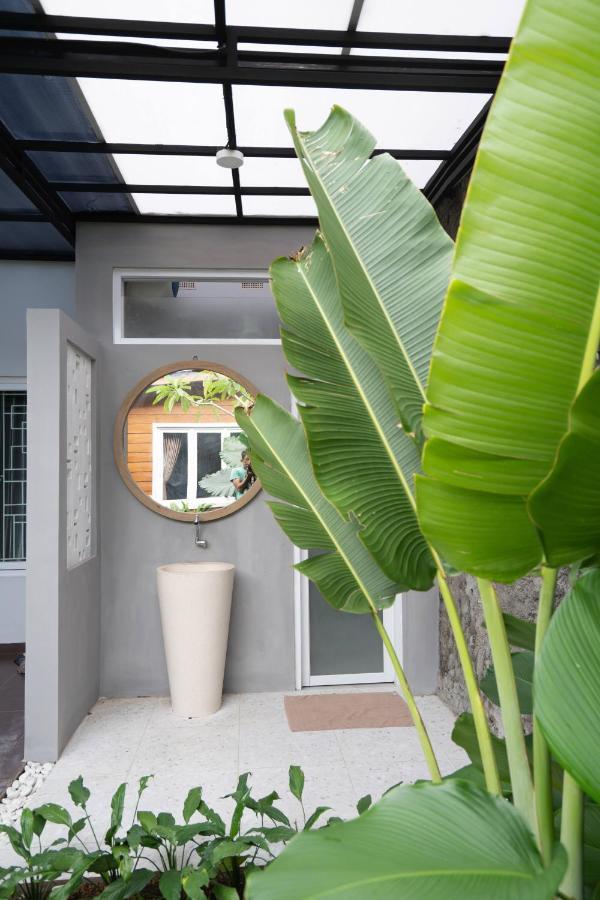 Casa De Odua Homestay Ngabean ภายนอก รูปภาพ